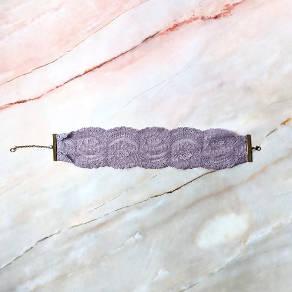 Wide Lace Choker Necklace Lavender Purple - Picture 2 of 4